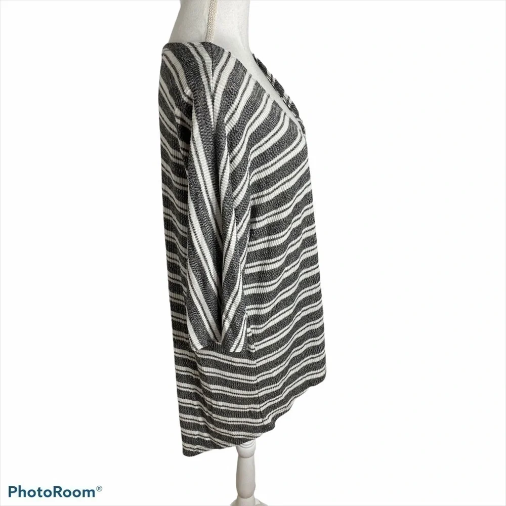Lularoe Gray White Striped Cardigan Small